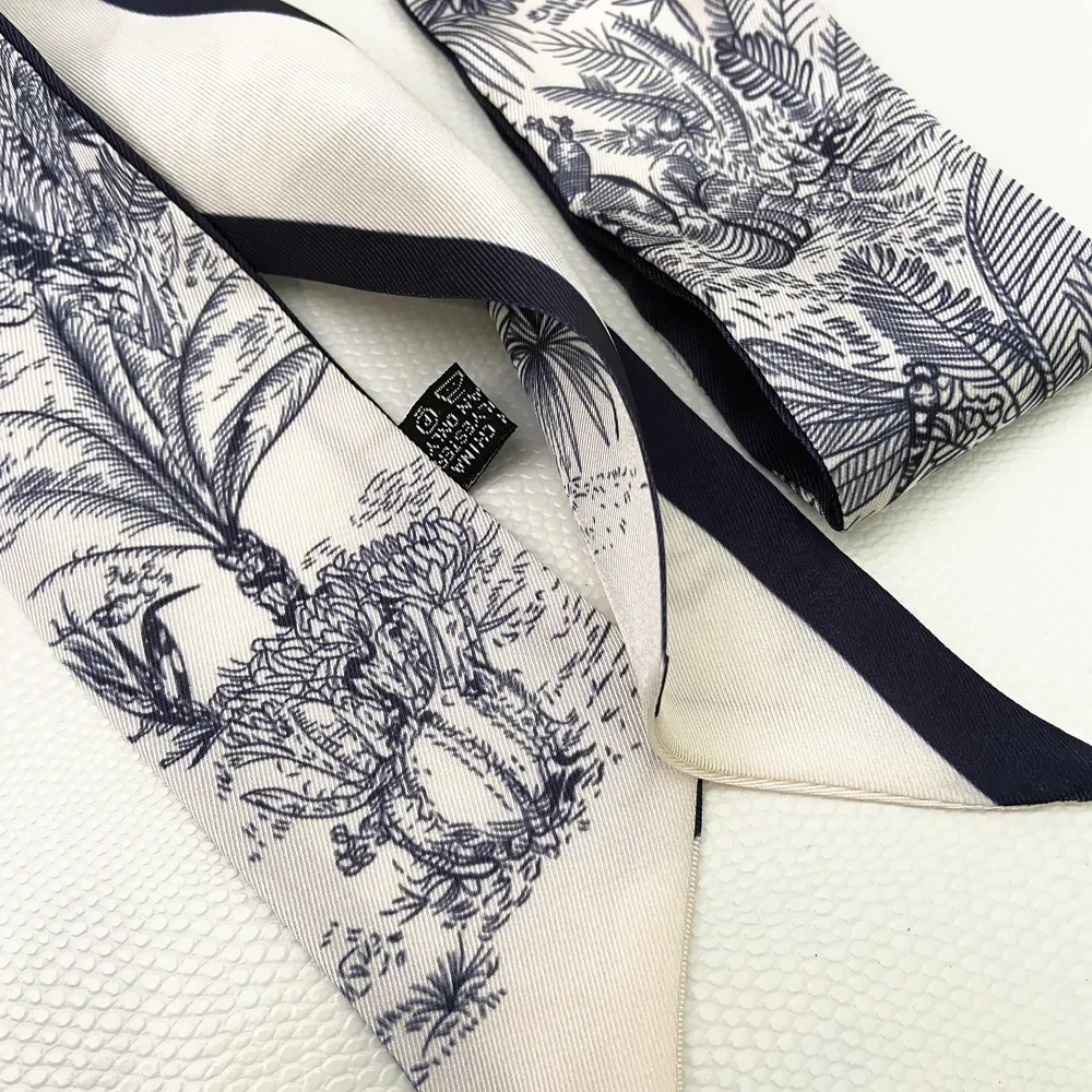 Extended Ribbon Scarf, Silk Ha - Travel Accessories Pouch recension och pris